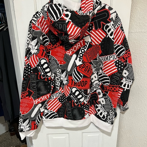 NWT World of Troop Hoodie - Picture 2 of 4